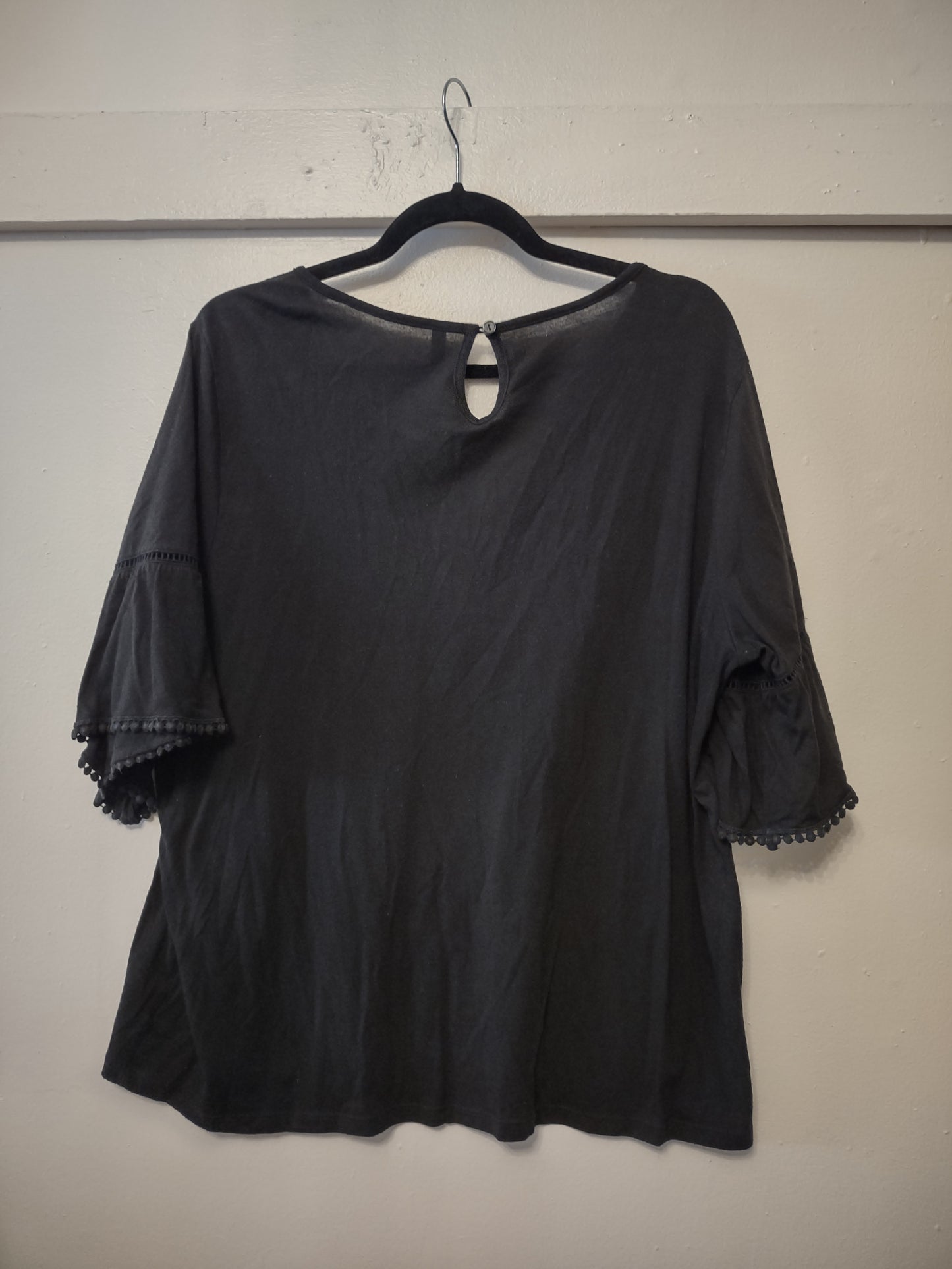 Black Bobble T-shirt 1X